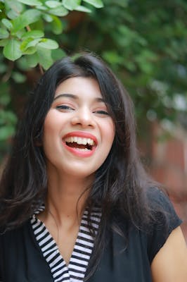Sarah, 31